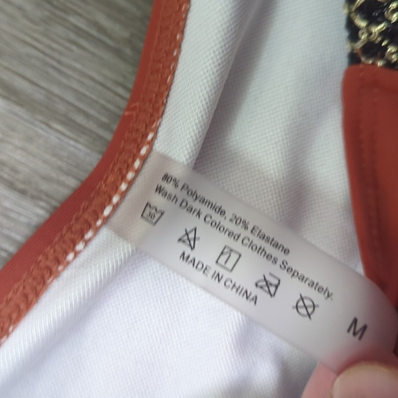 Elegant Rust Bikini Set - Picture 4 of 5